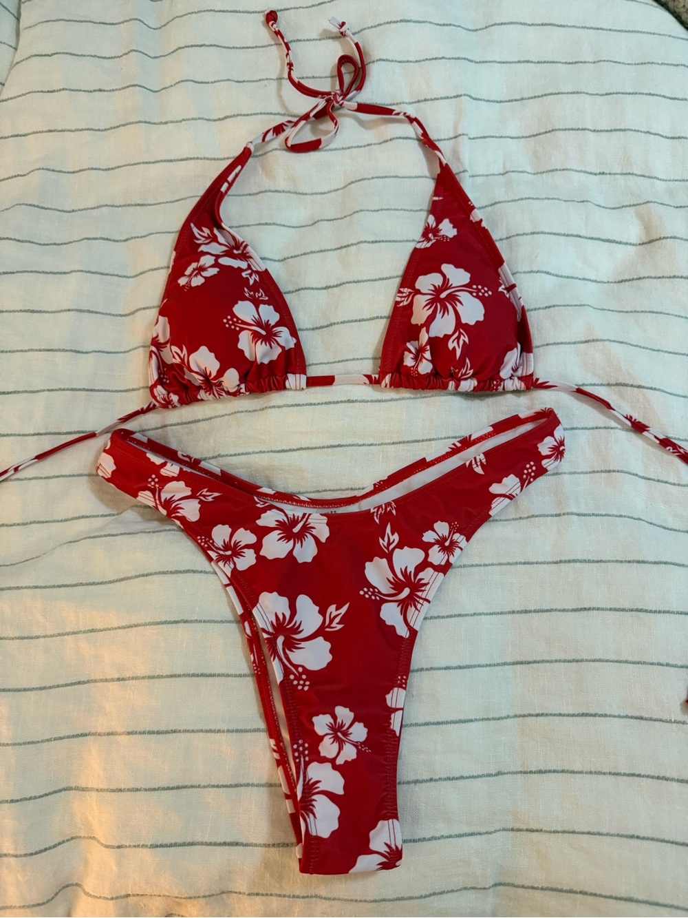 SHEIN Red & White Floral String Bikini